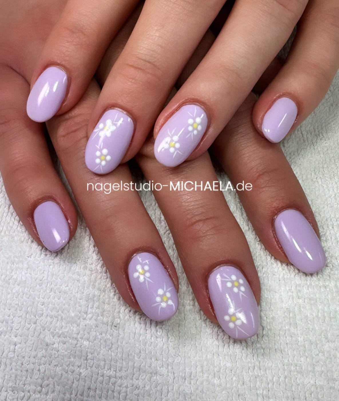 0B4FB79C-515B-4DF2-B5E4-C578C729769C