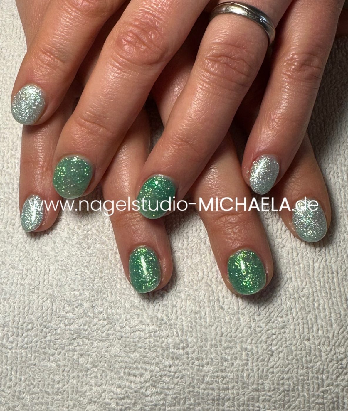 2666DA77-FBF0-435E-AD38-B601827AA2C9