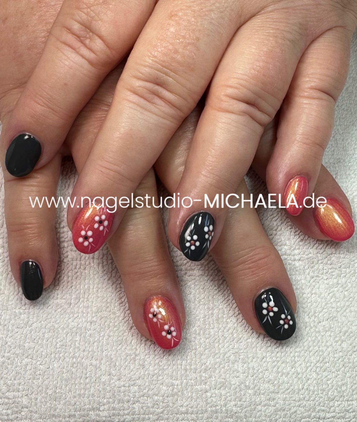 3FF04E3E-4E13-458B-B940-F9215CD30952