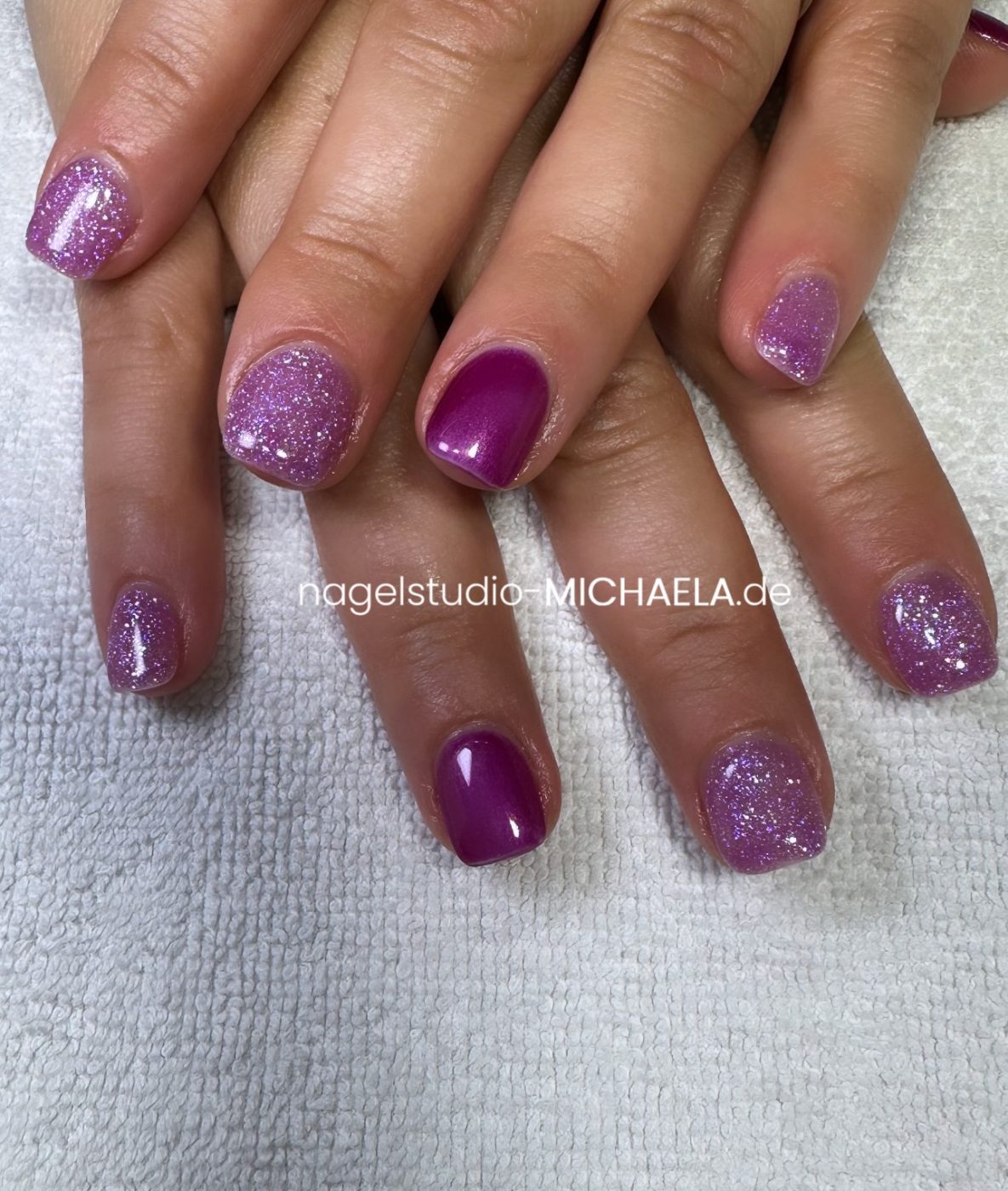 5376E18E-D573-44CF-A314-A30422A7E7D8