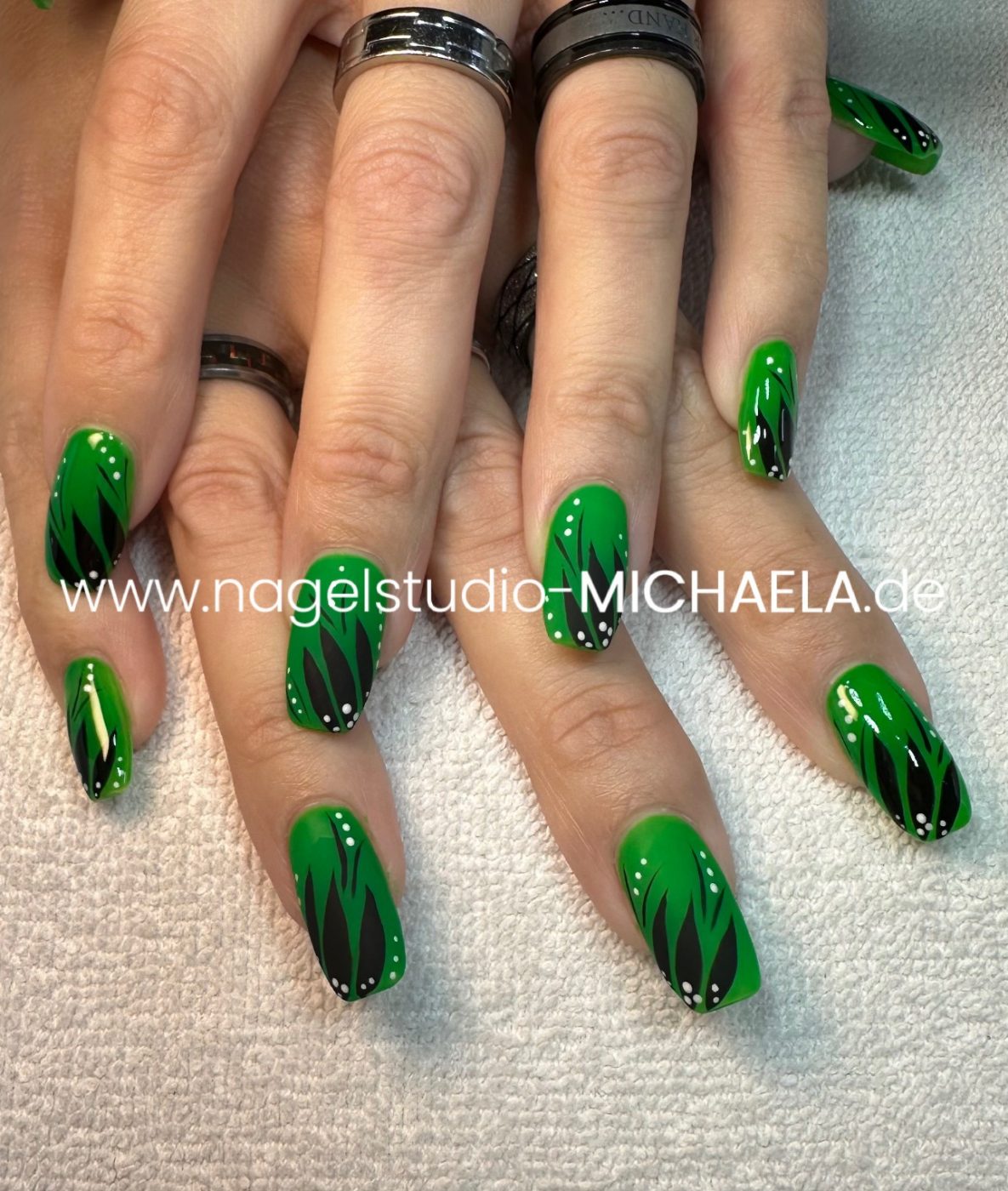 59553BAD-42DB-4CDF-AF30-7B19F202B372