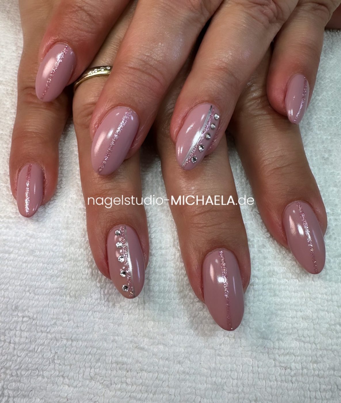 80E0398C-EAB8-4A36-88EA-CA78FB140C7A