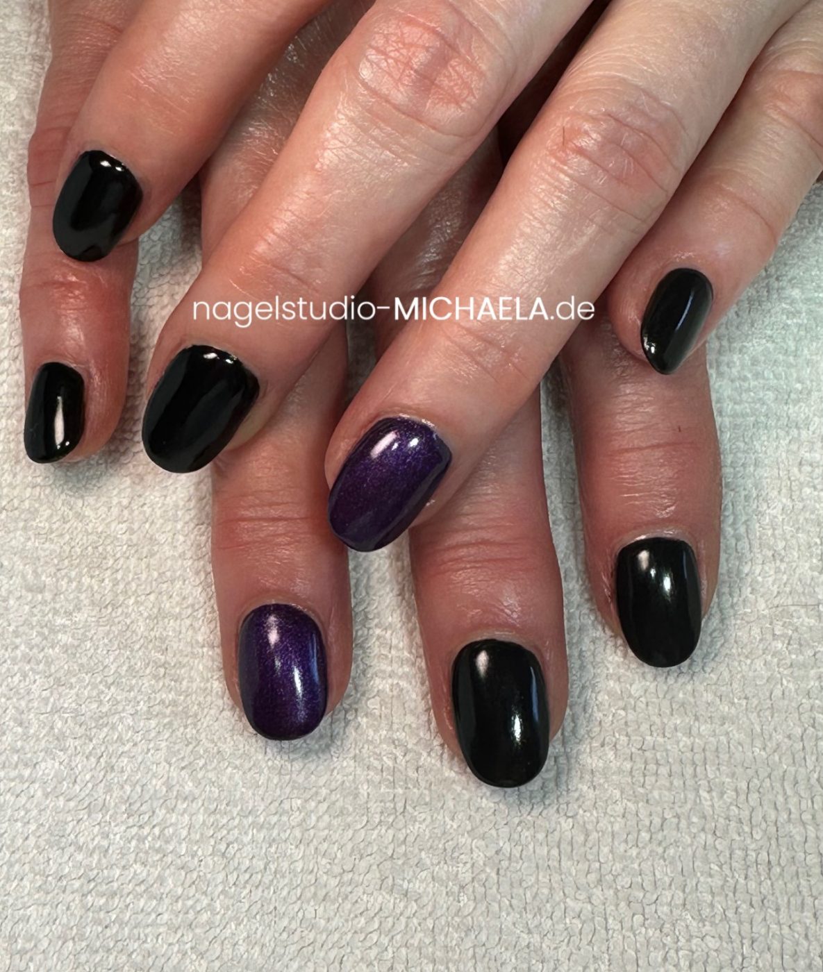 8343116E-0700-4EC3-A403-1A8E55579751