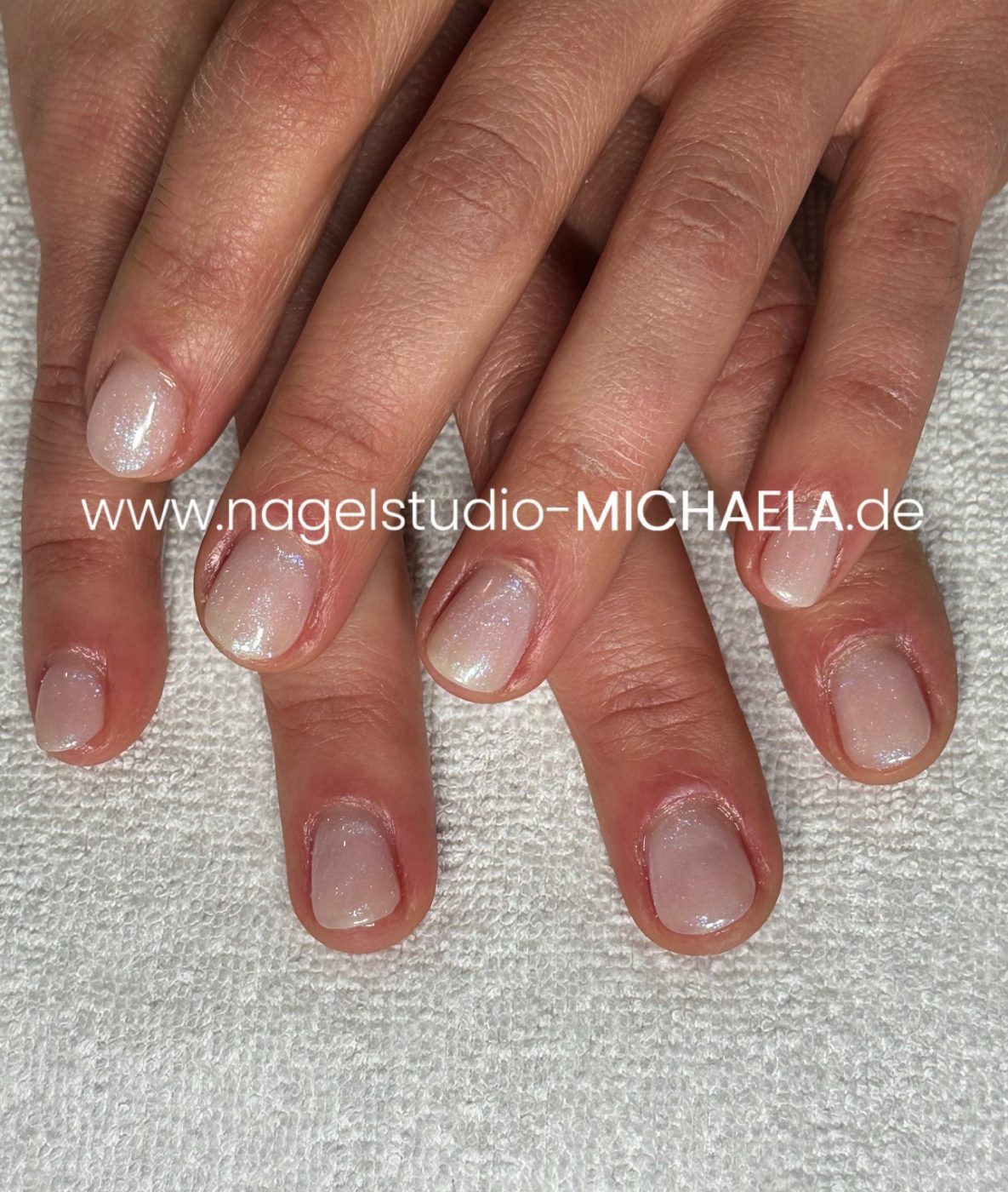 8C7D3AC4-658F-4503-94BA-640C88292A90