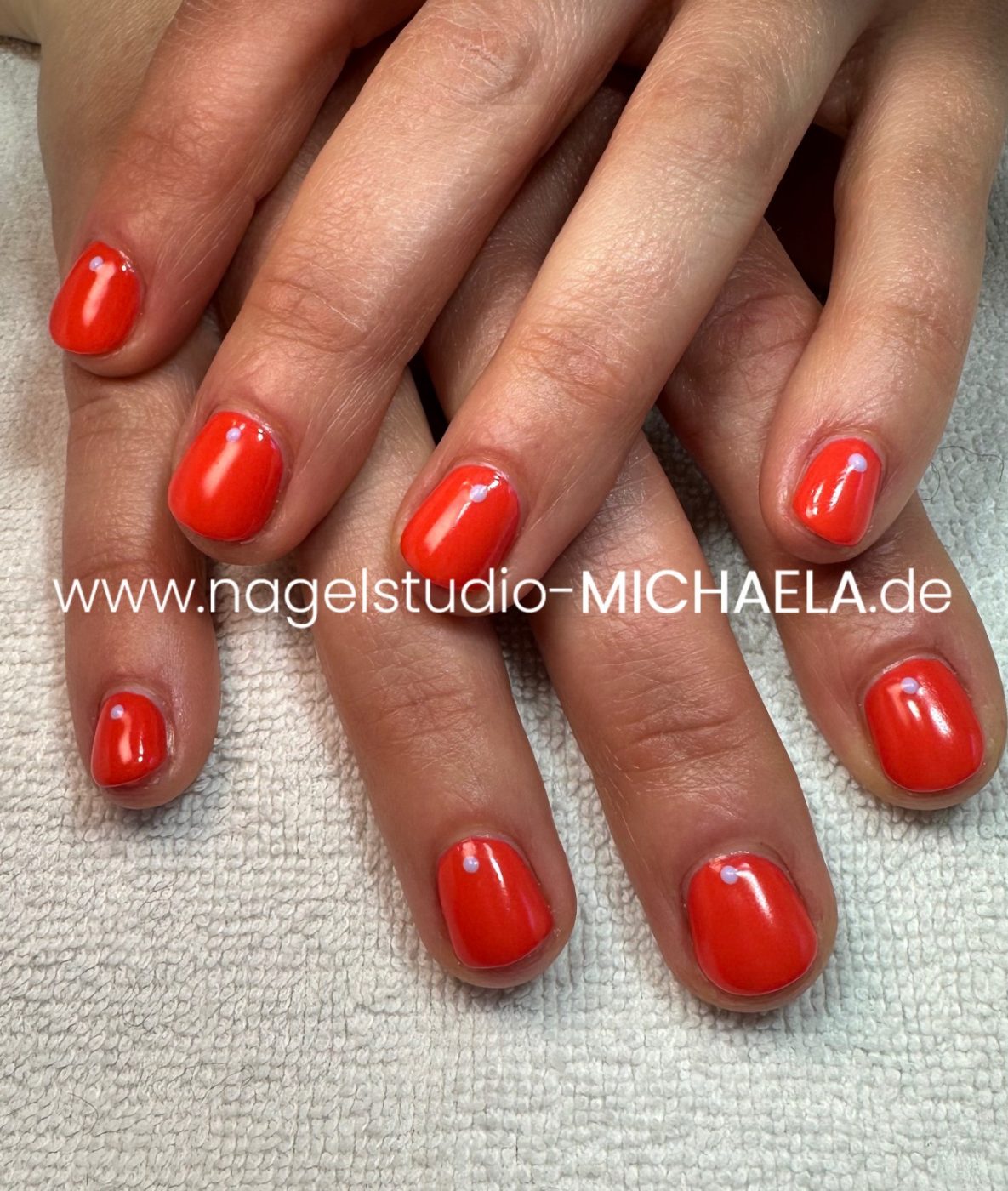 ABBA7D44-4923-44AC-909D-2425B50E50B1