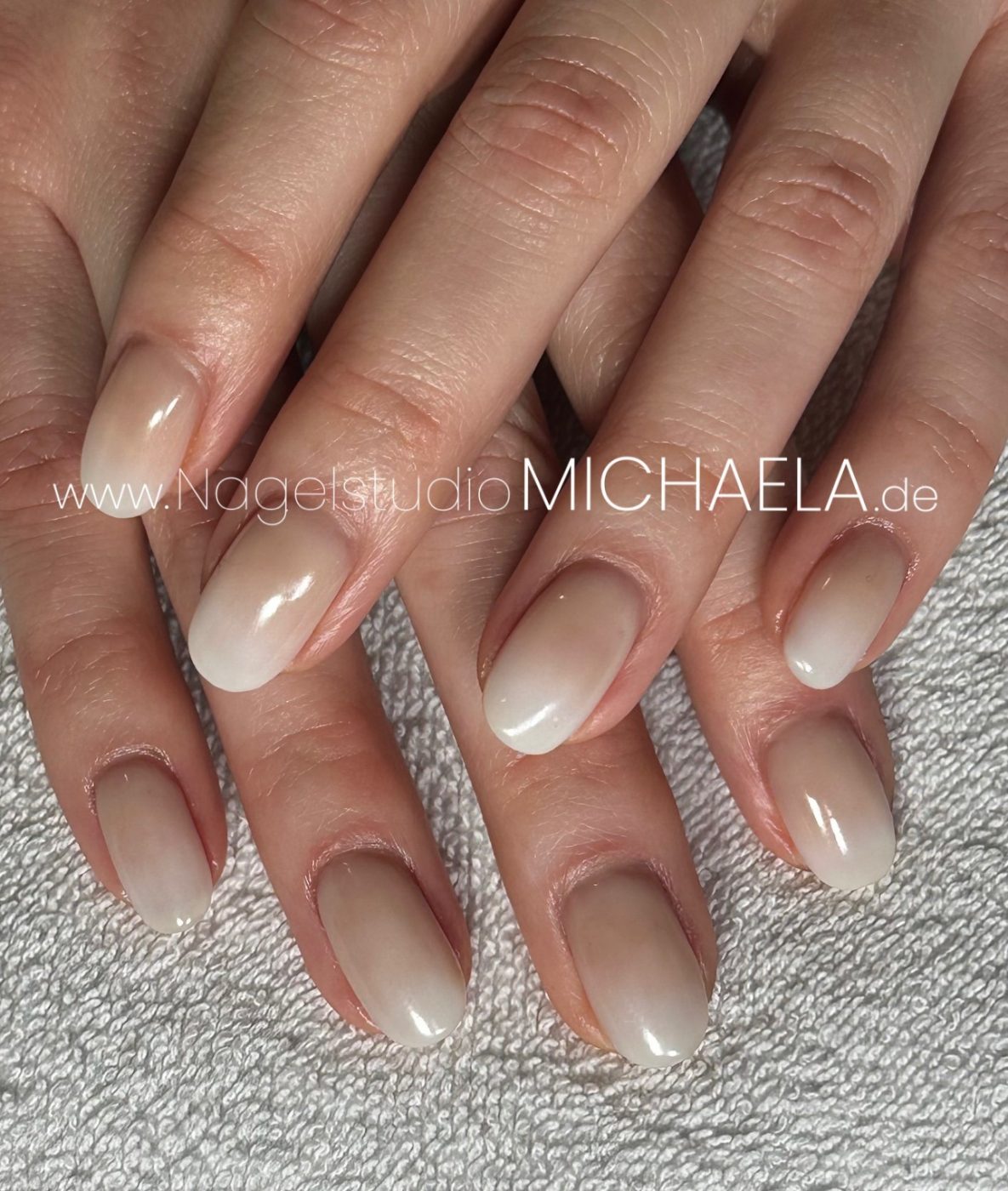 AE0E6768-7029-4C65-9FC9-2836833C7E08