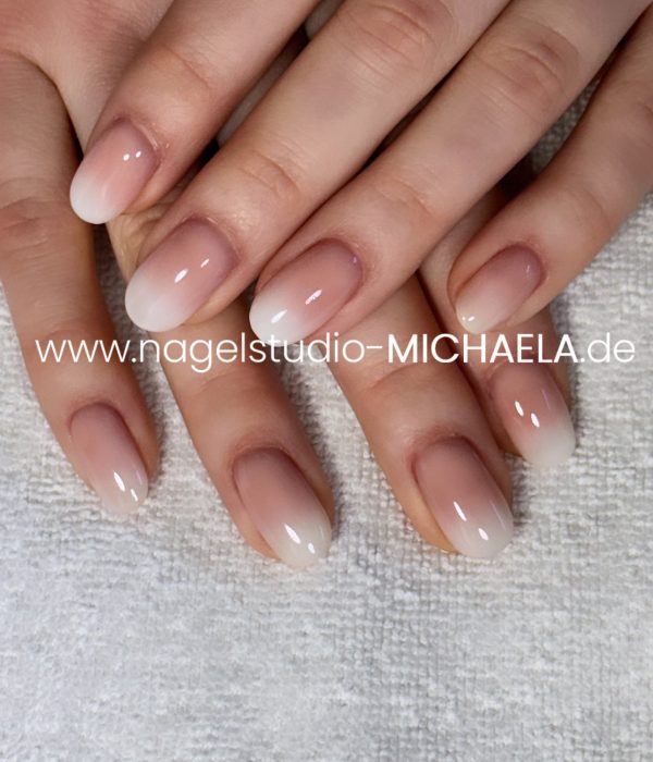 AEB11EC0-2A53-4673-8855-134EE7370258