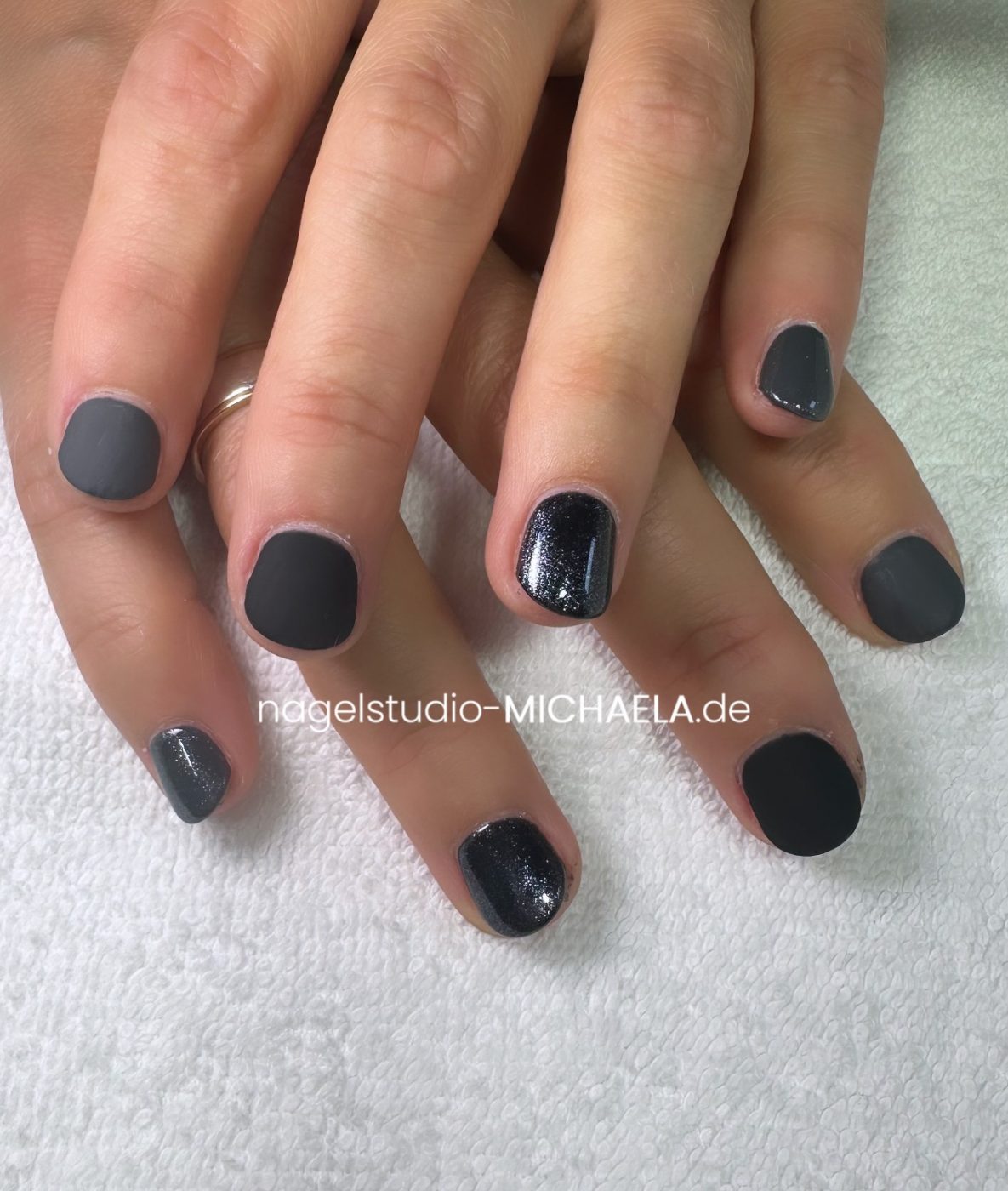 B20C7B97-EF7E-42AE-918E-9CF549CEC1E0