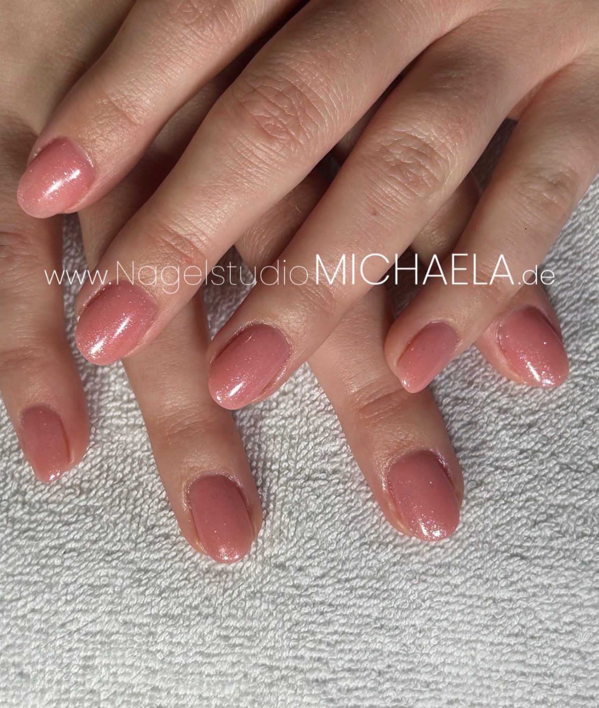 CEAD2261-F6D8-491E-9D9C-209602003CC0