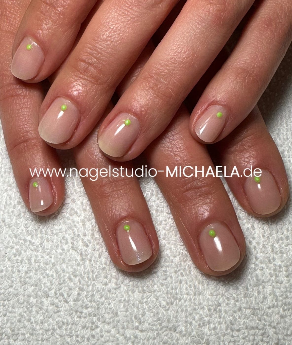 EA78CF2D-DF5C-439A-A3F0-D2FA1260C960