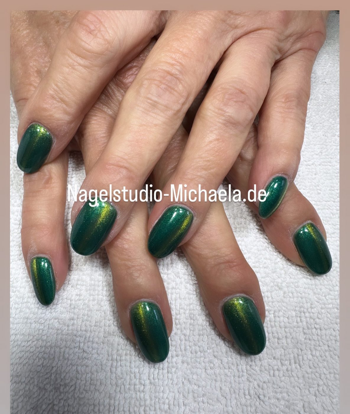 F0A3D829-6A75-4AD4-9362-DDE4B5E14A66