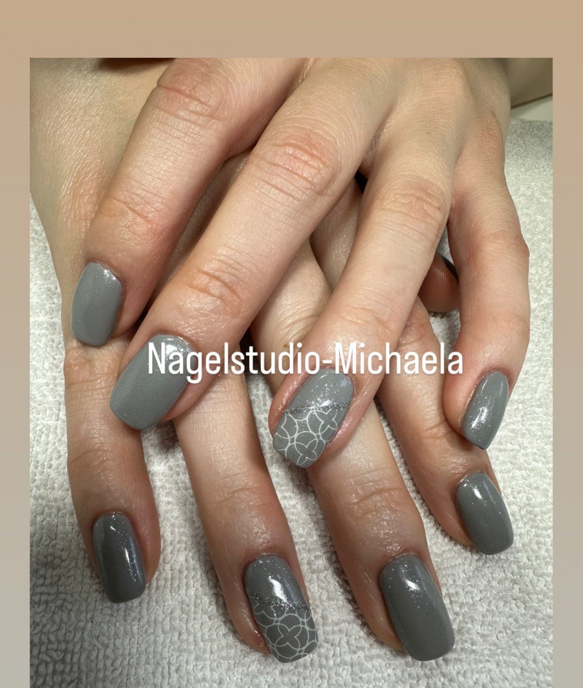 F424A663-7D70-40D0-9E7A-82DEDD00B814