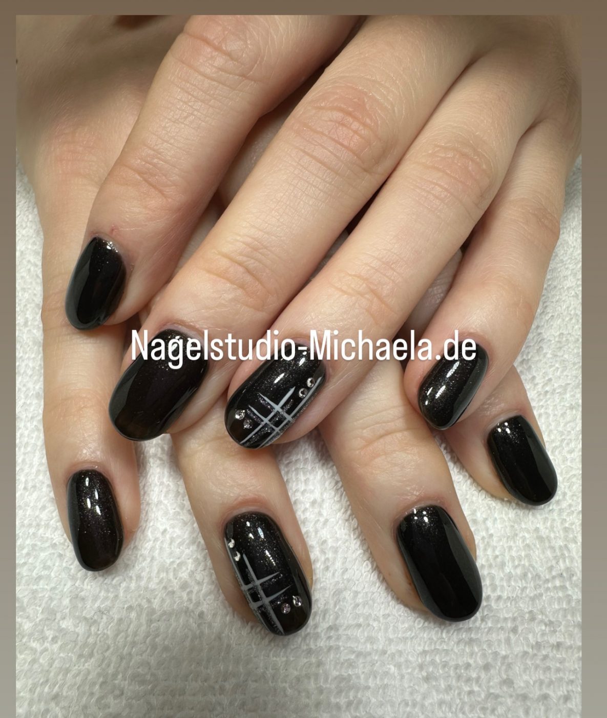 FECF45B8-299D-48B4-868E-C81DA5147346